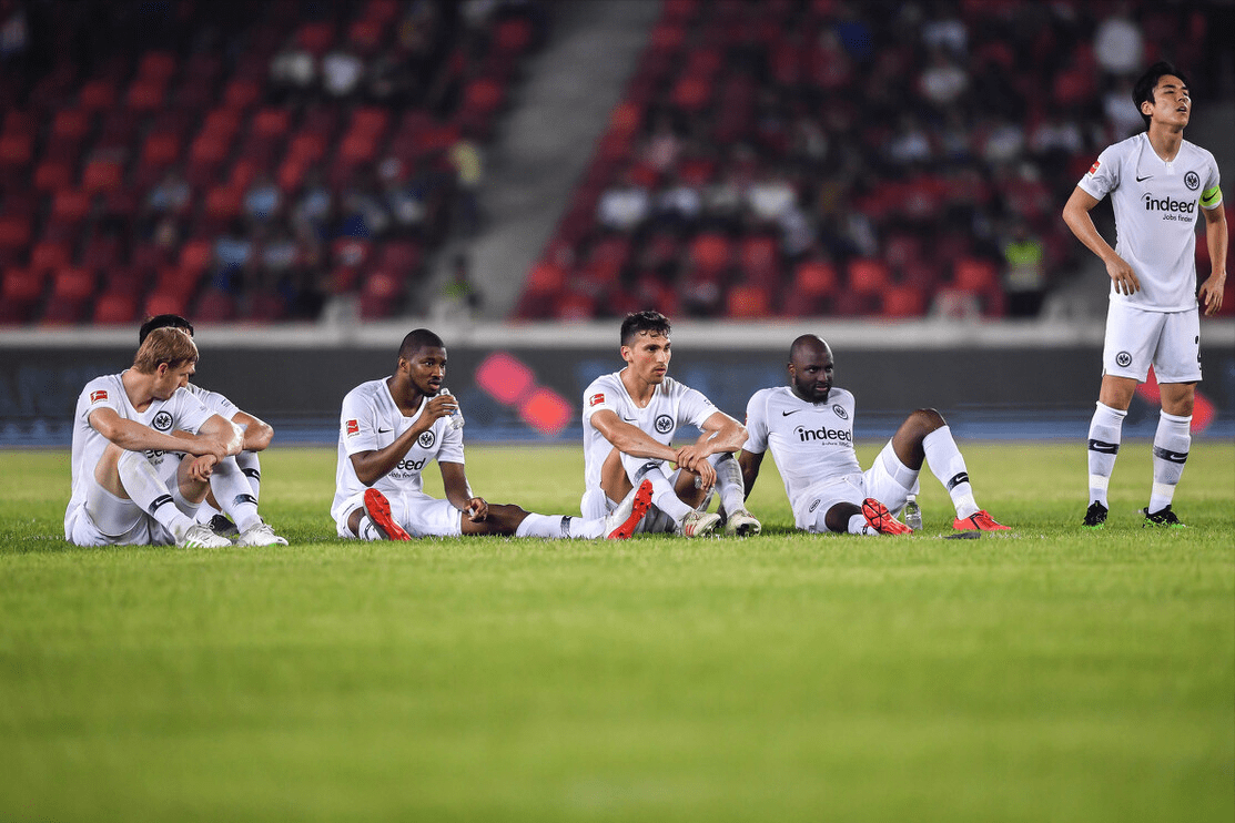 爱游戏-埃因霍温内部会议纪要流出——赛前主帅复盘,德甲使命明确,身体对抗强度拉满的简单介绍-爱游戏