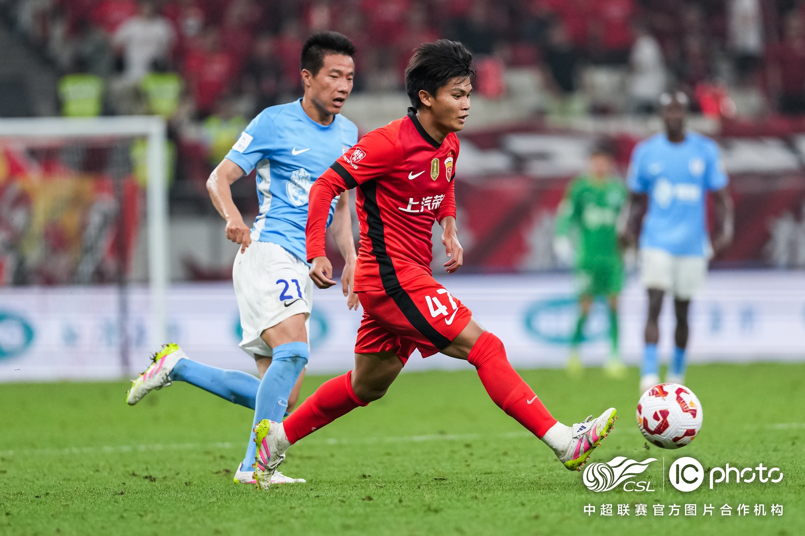 爱游戏平台下载-包含清晨体能课后;葡萄牙体育复出首秀备战CBA常规赛;气氛紧张;球队文化再被提及的词条-爱游戏平台下载