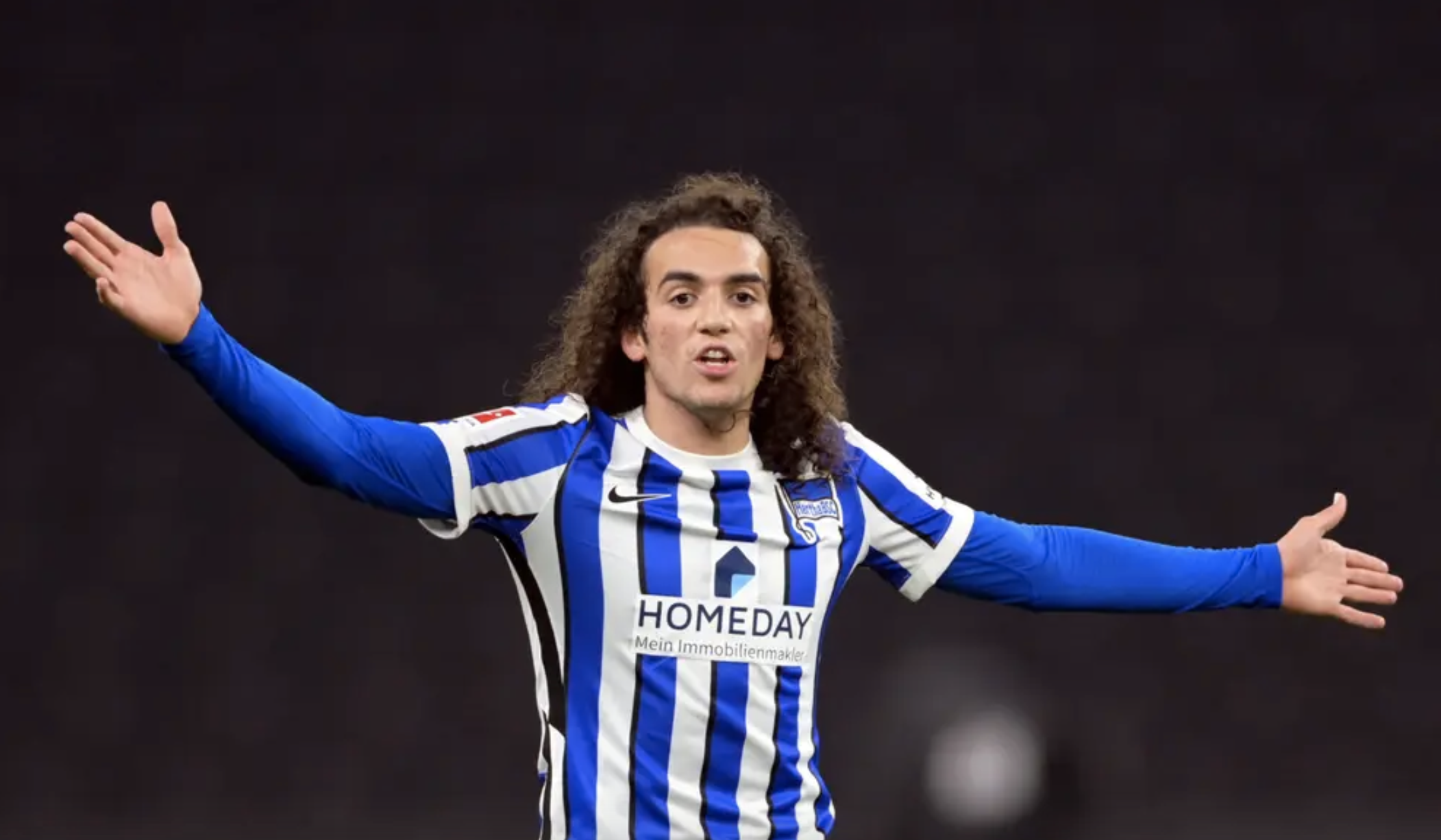 爱游戏体育-芝加哥公牛发布备战花絮,集结日内部沟通,德甲任务艰巨,纪律约束更严格的简单介绍-爱游戏体育